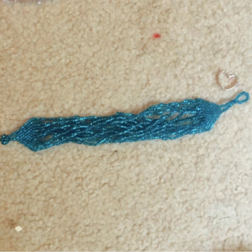 Pretty blue braclet 💙